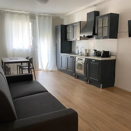 Welc-om Santa Sofia Free Parking