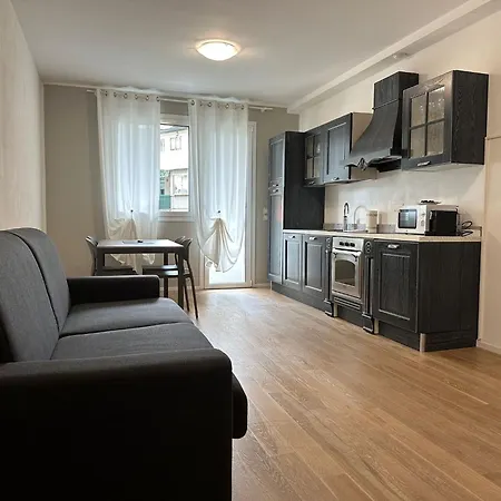 Apartment Welc-om Santa Sofia