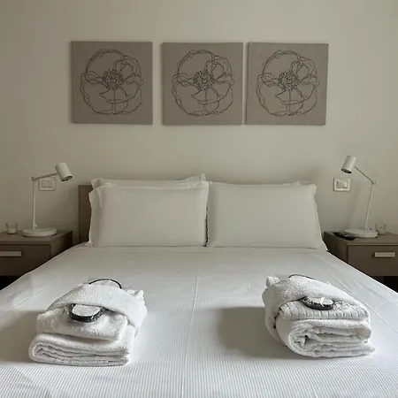 Welc-om Santa Sofia Apartment *